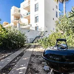 דירה Front View Flat *