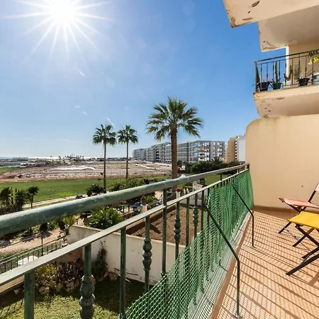 Front View Flat * アルマカオ・デ・ペラ